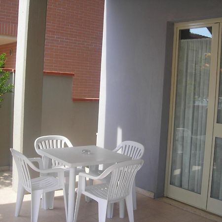 C.A.V. Residenza Prisco Aparthotel Marina di Grosseto Exterior photo