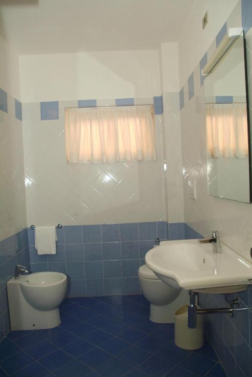 C.A.V. Residenza Prisco Aparthotel Marina di Grosseto Room photo