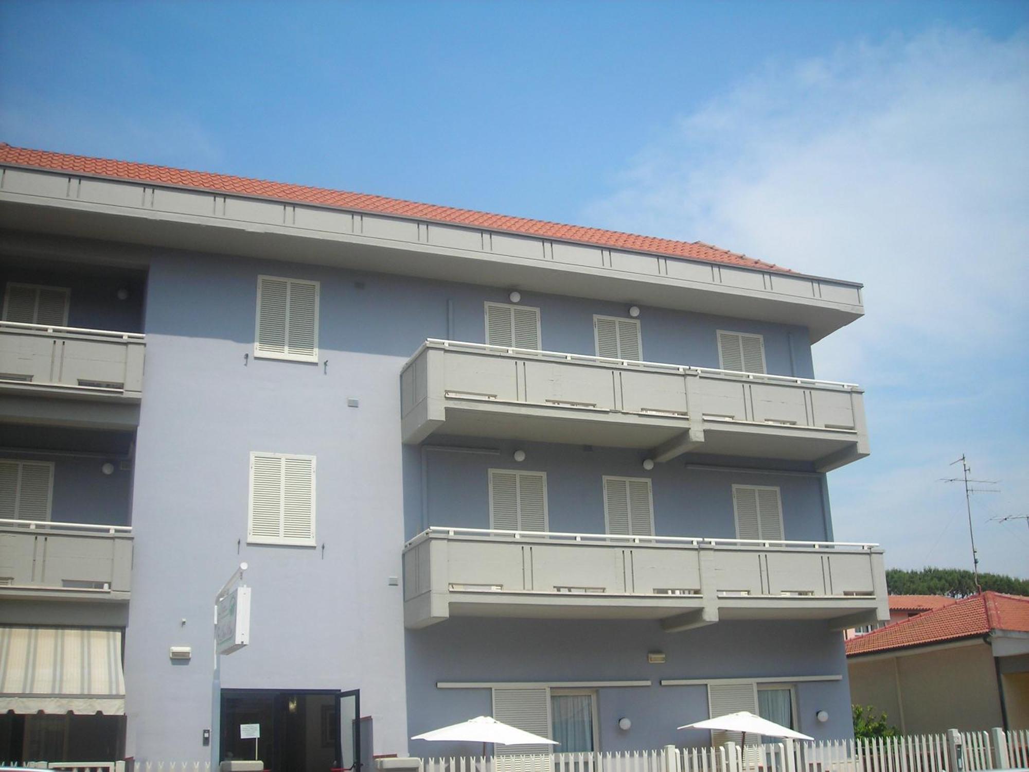 C.A.V. Residenza Prisco Aparthotel Marina di Grosseto Exterior photo